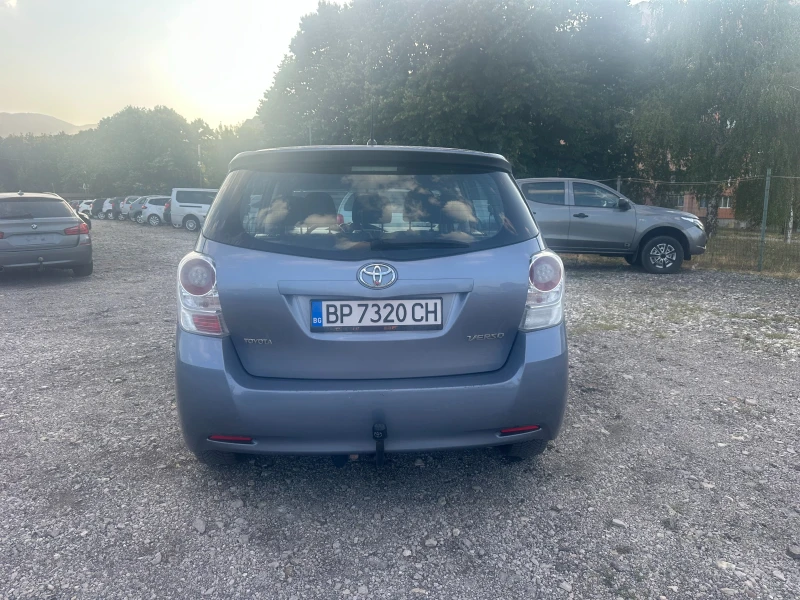 Toyota Verso 2.0D4D 126kc FACE, снимка 4 - Автомобили и джипове - 51108250