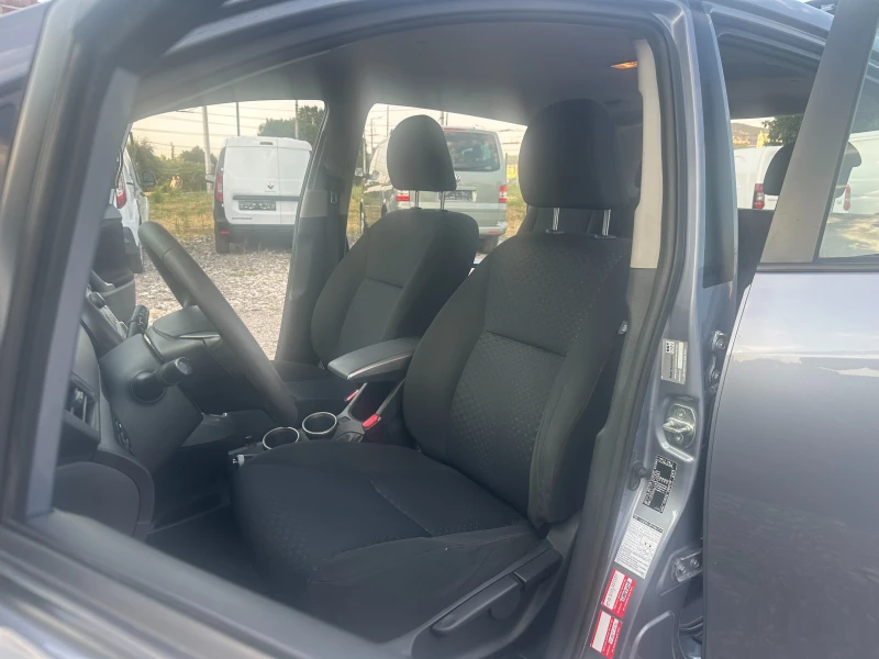 Toyota Verso 2.0D4D 126kc FACE, снимка 9 - Автомобили и джипове - 51108250