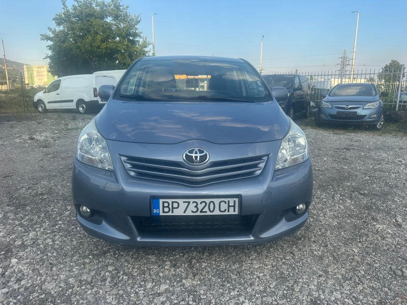 Toyota Verso 2.0D4D 126kc FACE, снимка 8 - Автомобили и джипове - 51108250