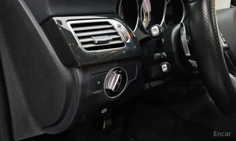 Mercedes-Benz CLS 400, снимка 13 - Автомобили и джипове - 52900106