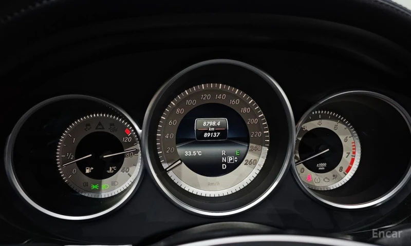 Mercedes-Benz CLS 400, снимка 8 - Автомобили и джипове - 52900106