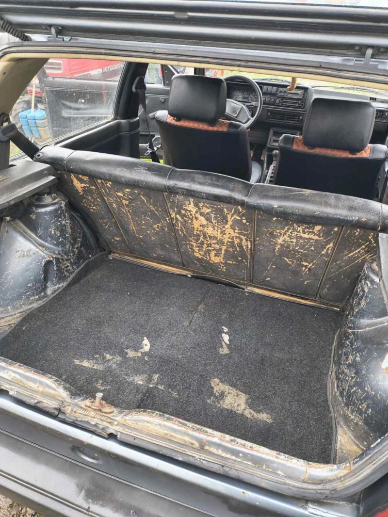 VW Golf, снимка 5 - Автомобили и джипове - 53499656