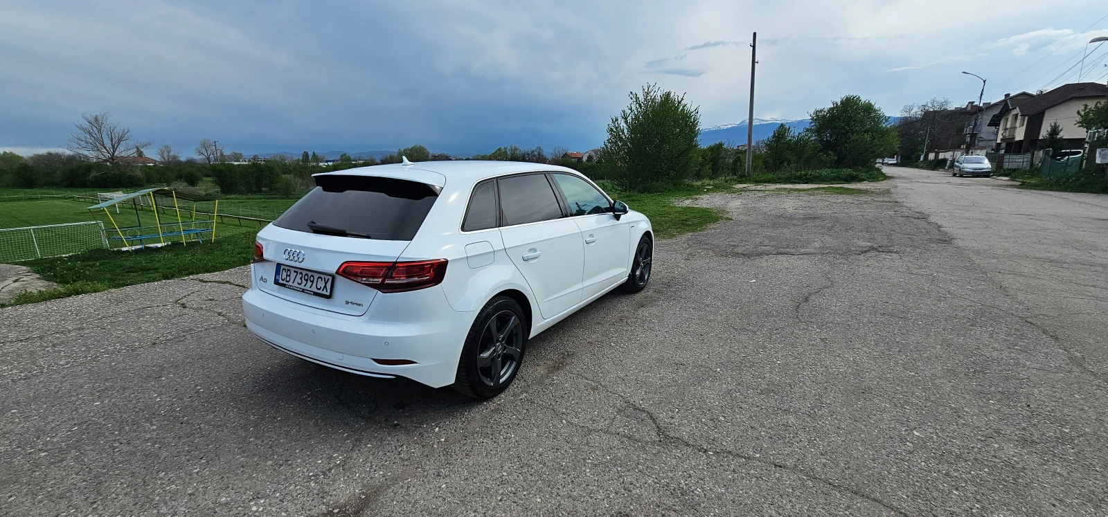 Audi A3 g-tron  - изображение 5