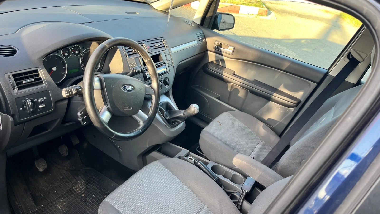 Ford C-max 1.8i - изображение 8