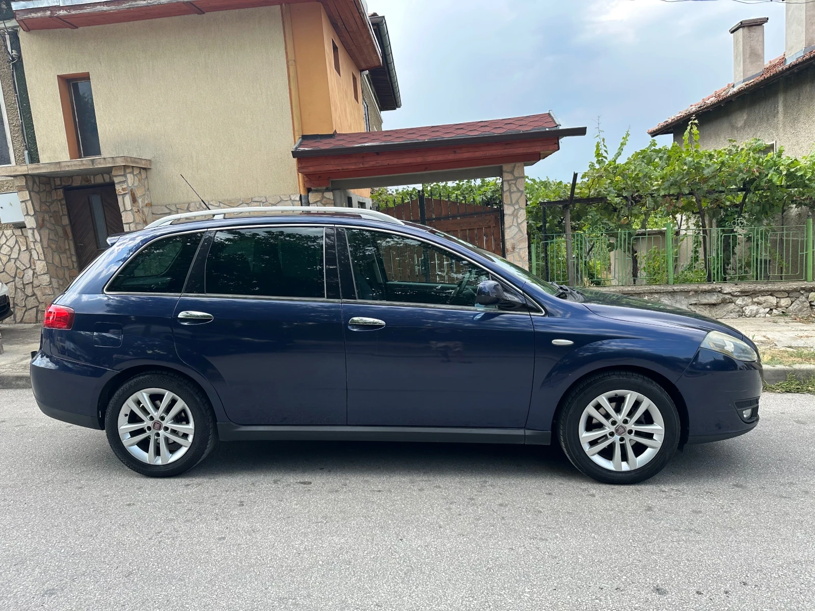 Fiat Croma 1.9JTD - изображение 4