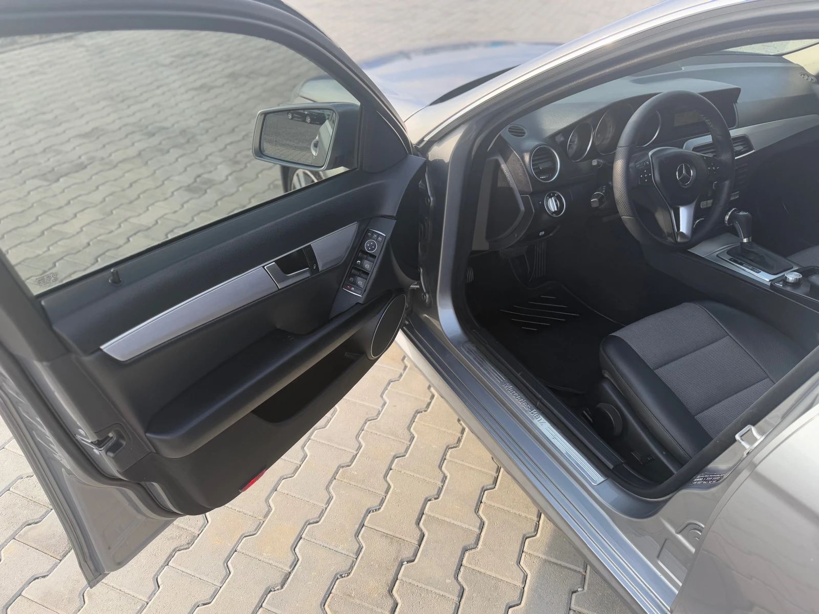 Mercedes-Benz C 220 2.2 cdi AMG FACE lift СОБСТВЕН ЛИЗИНГ   - изображение 9