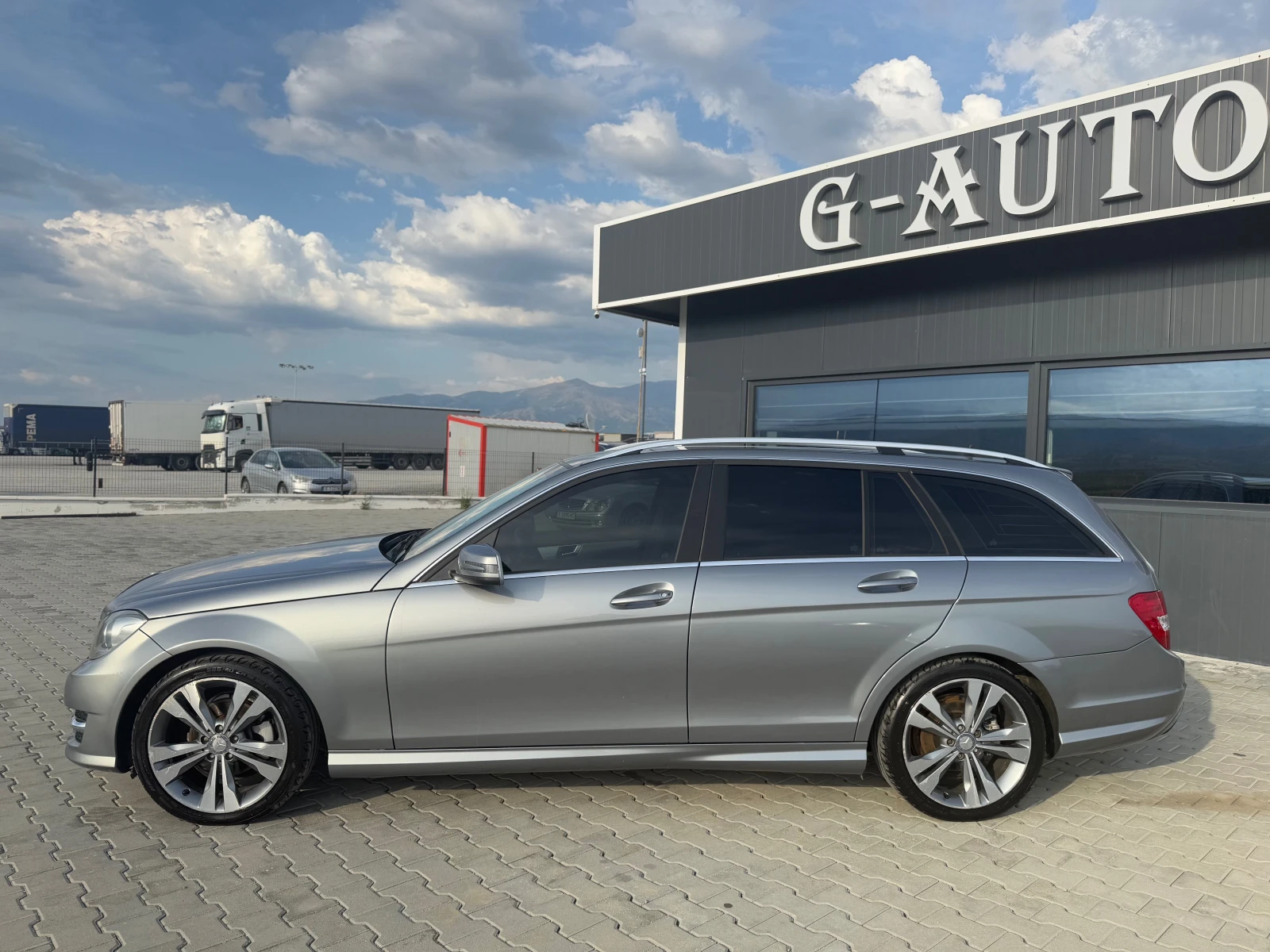 Mercedes-Benz C 220 2.2 cdi AMG FACE lift СОБСТВЕН ЛИЗИНГ   - изображение 8