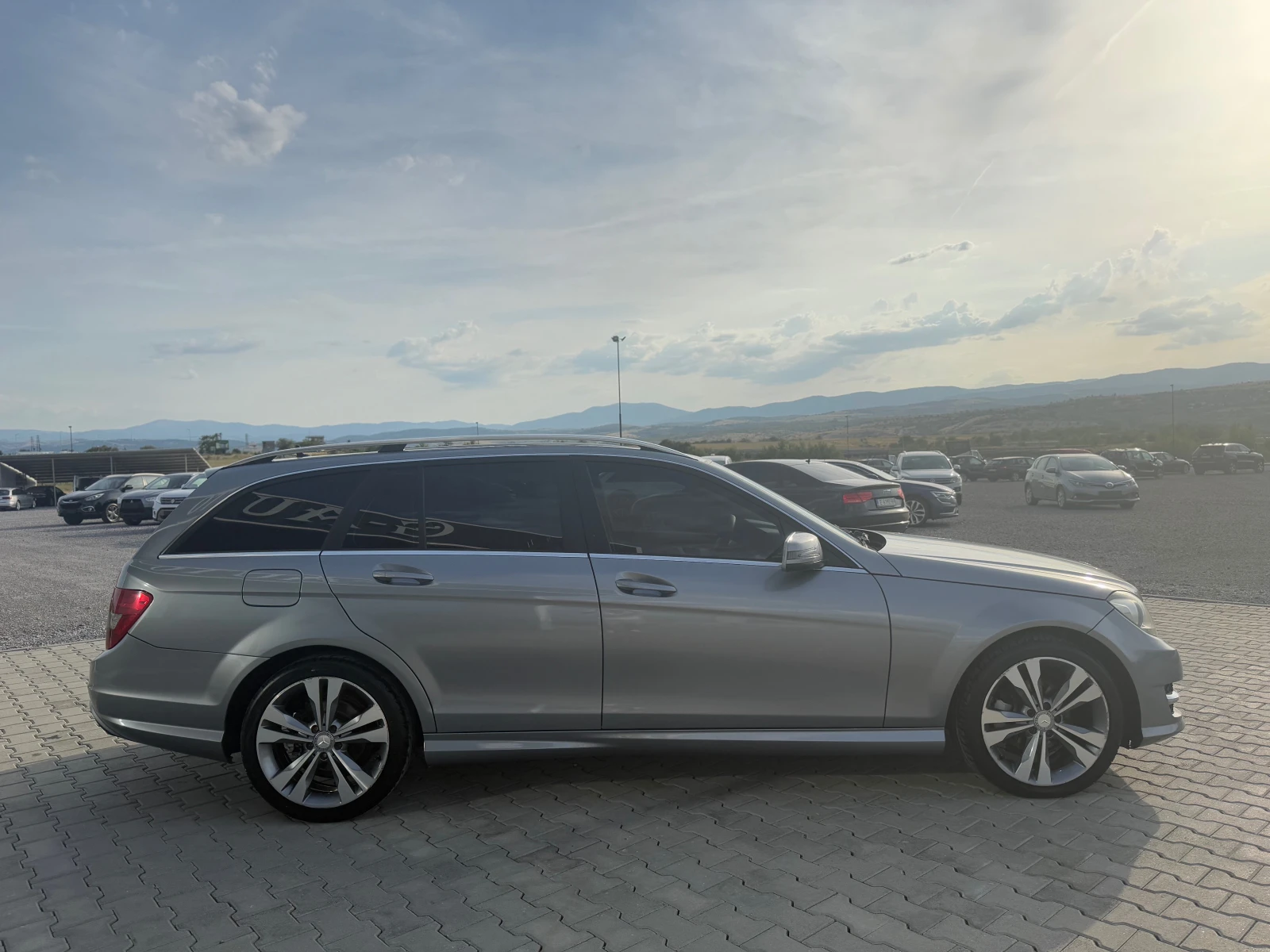 Mercedes-Benz C 220 2.2 cdi AMG FACE lift СОБСТВЕН ЛИЗИНГ   - изображение 4
