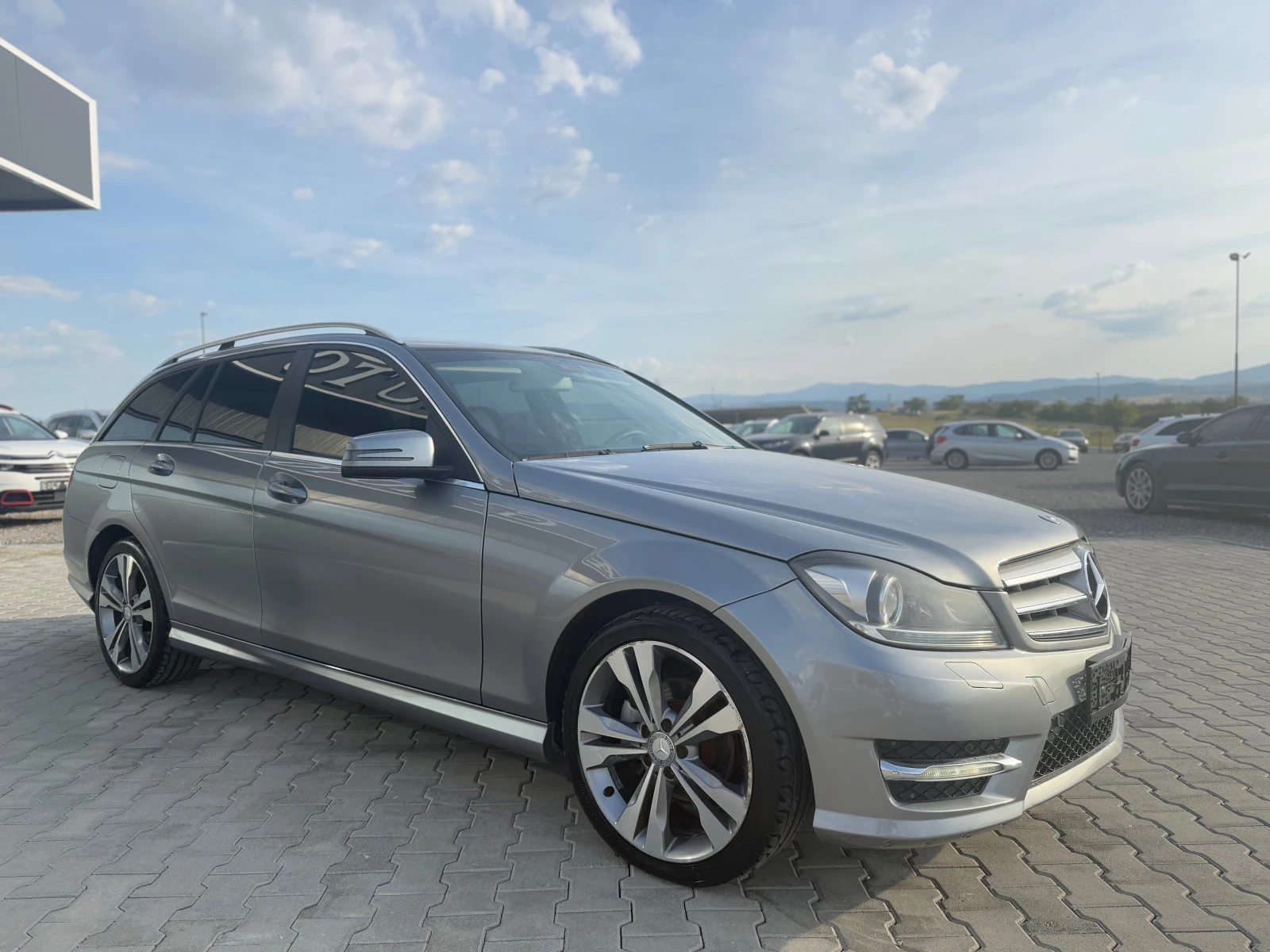 Mercedes-Benz C 220 2.2 cdi AMG FACE lift СОБСТВЕН ЛИЗИНГ   - изображение 3