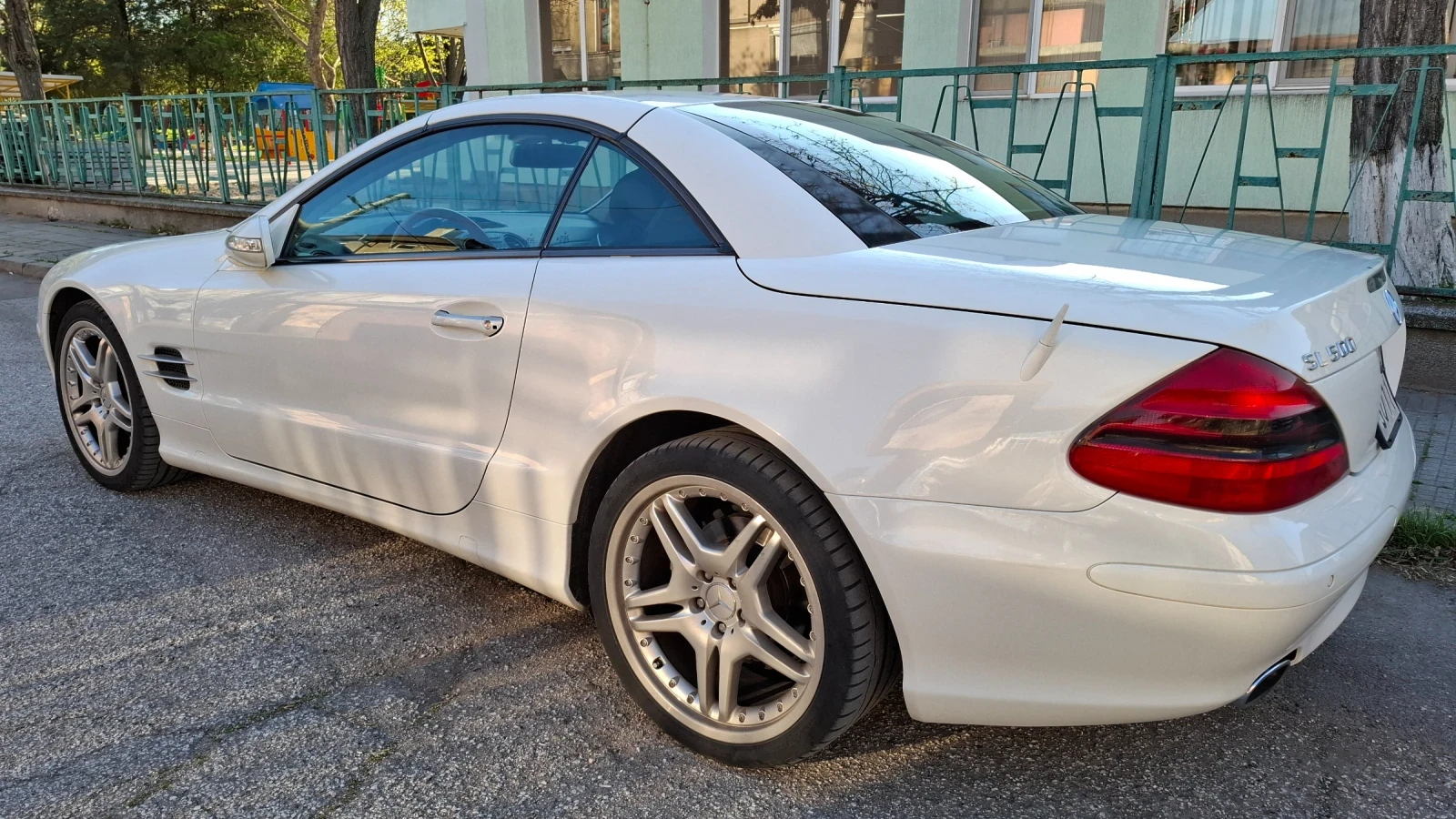 Mercedes-Benz SL 500  - изображение 8