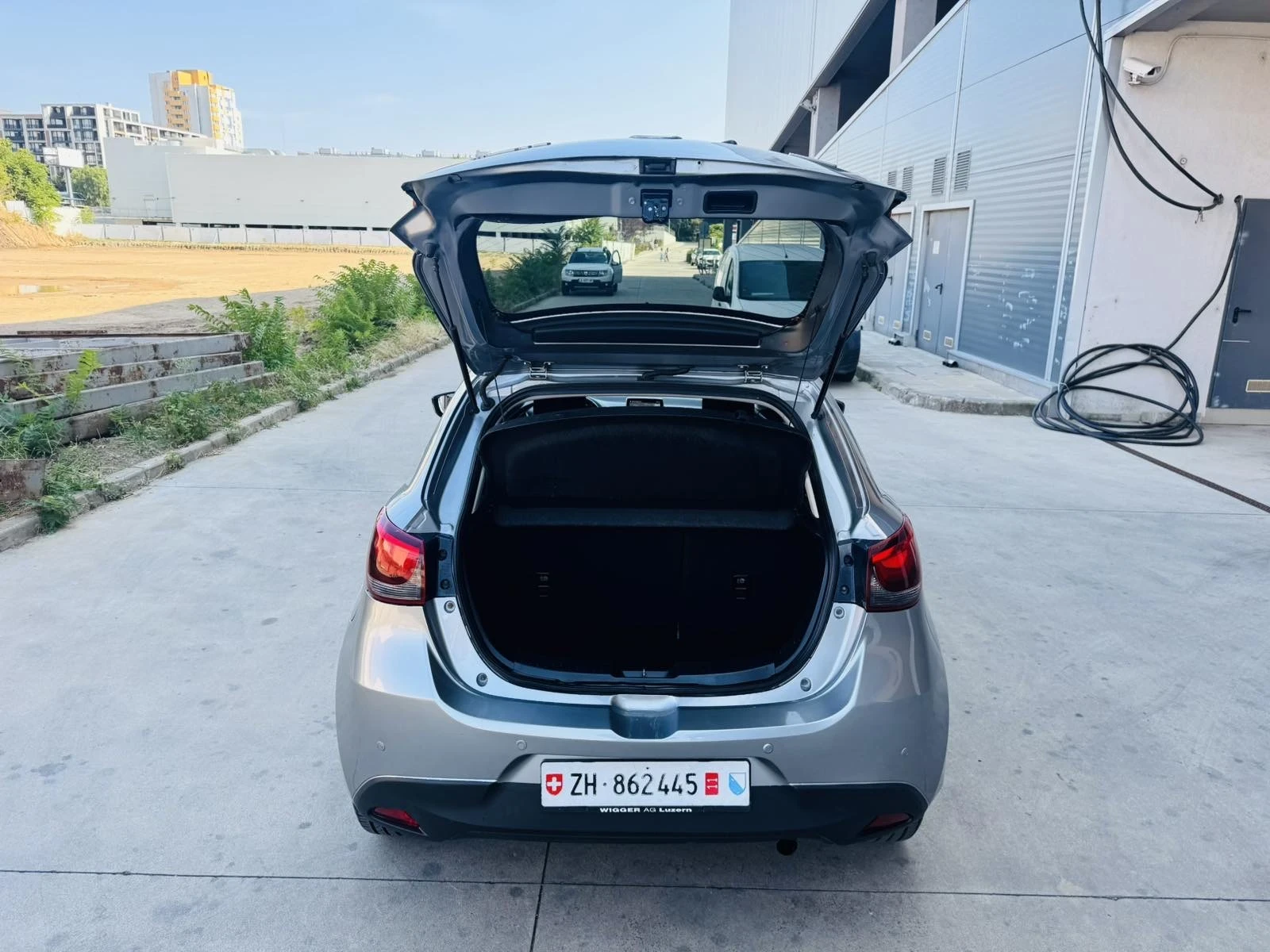 Mazda 2 1.5 Sky Activ - изображение 8