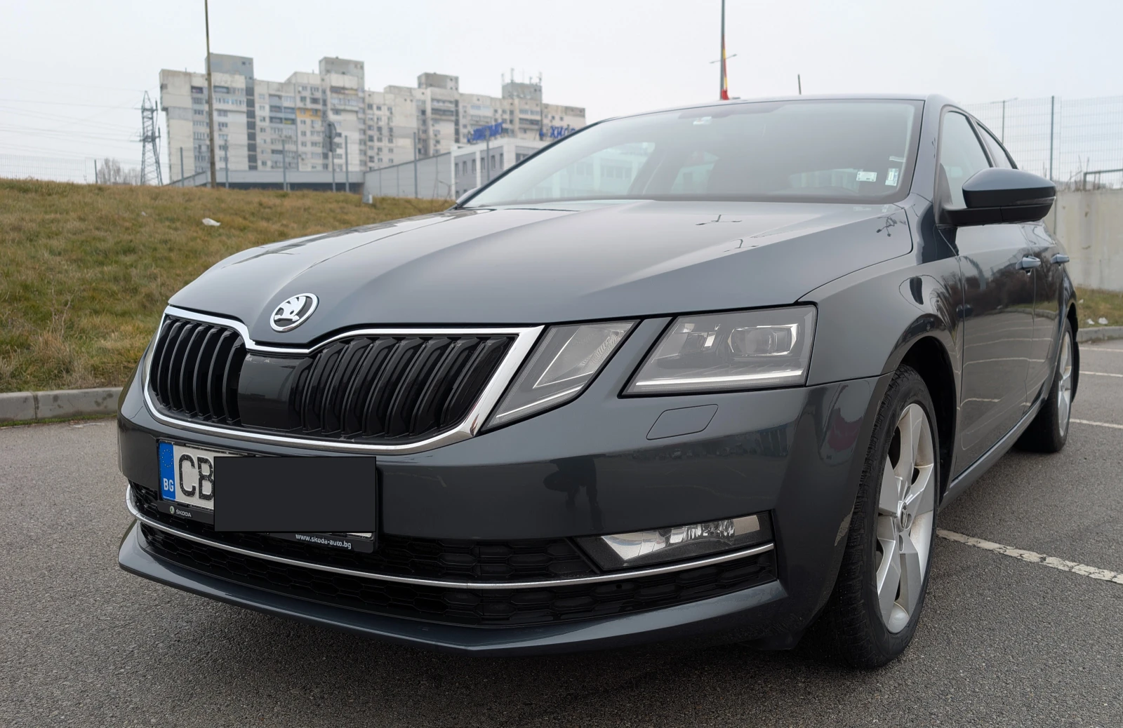 Skoda Octavia 2.0TDI 4x4 Facelift - изображение 3