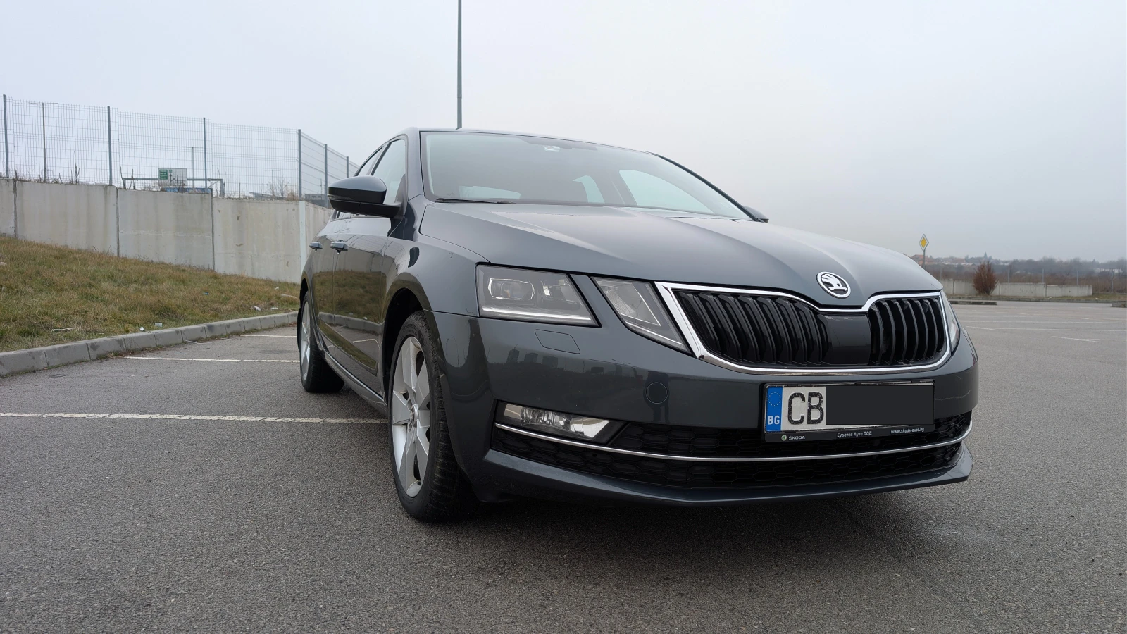Skoda Octavia 2.0TDI 4x4 Facelift - изображение 2