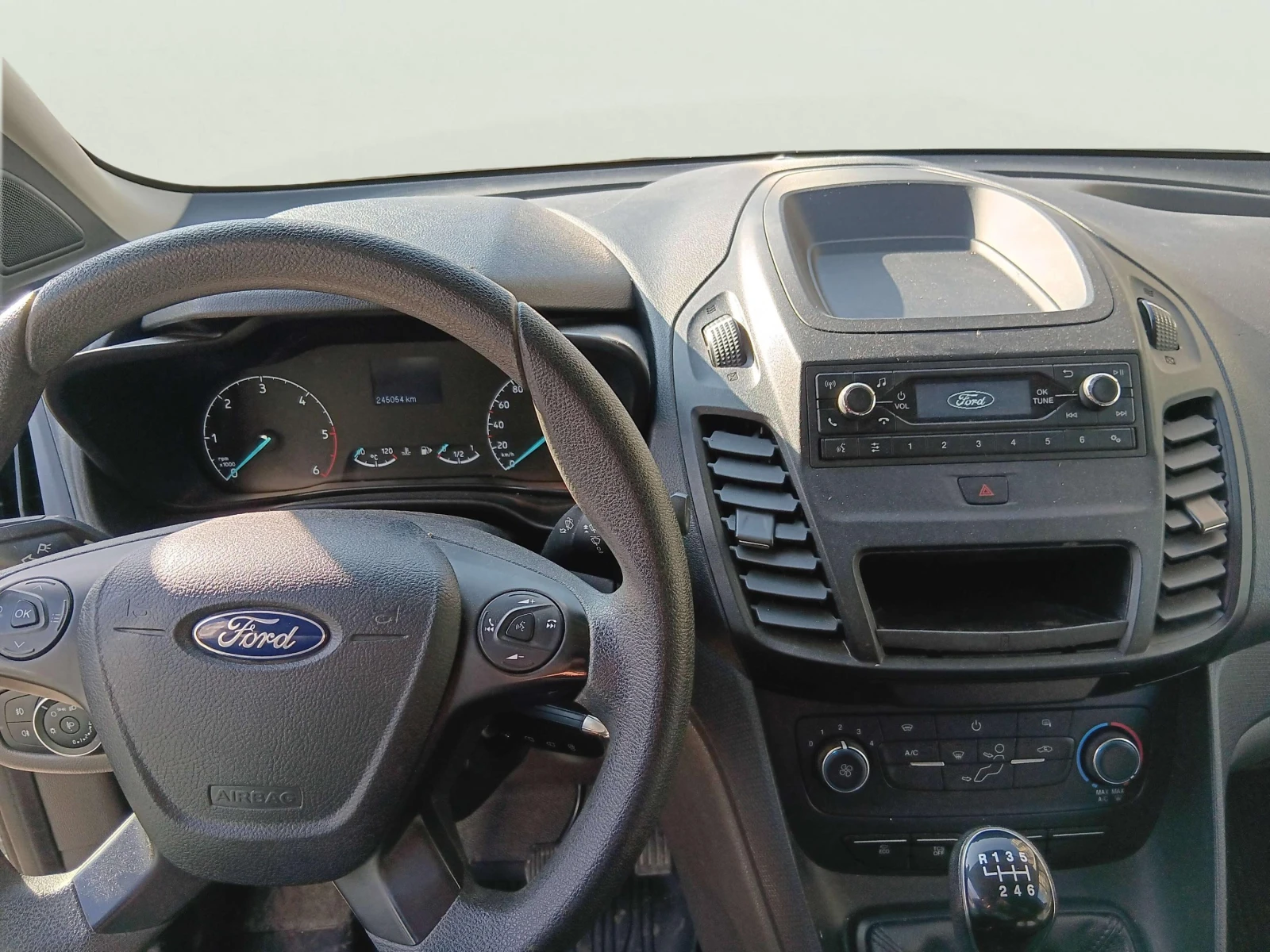 Ford Connect 1.5 EcoBlue - изображение 10