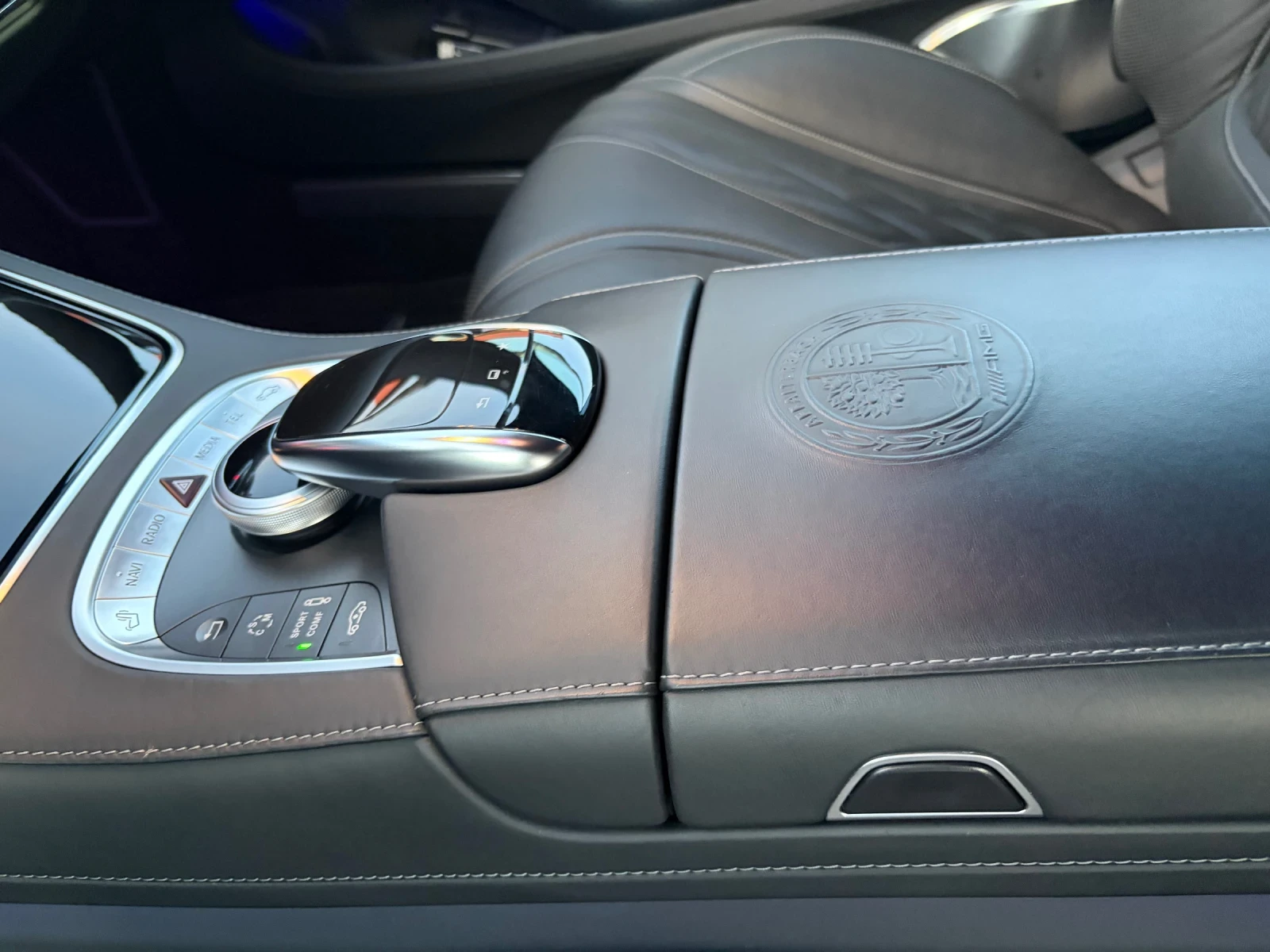 Mercedes-Benz S 63 AMG, снимка 15 - Автомобили и джипове - 53776193