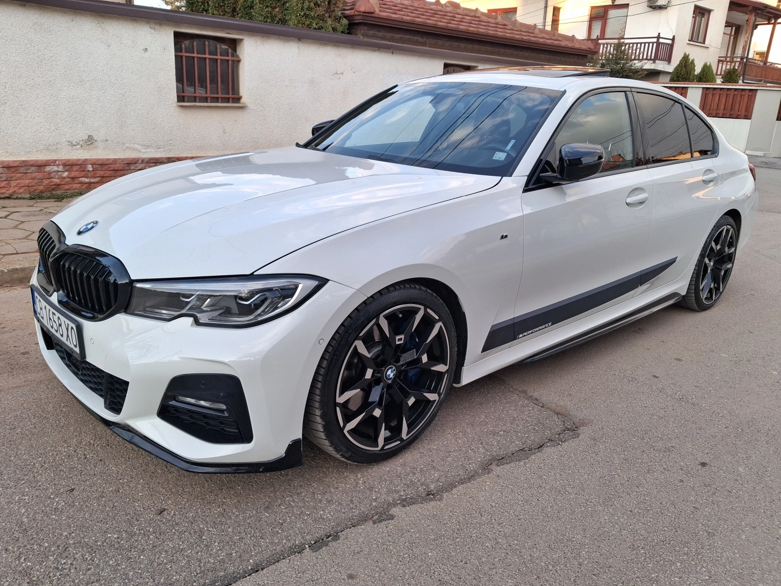 BMW 330 M-SPORT PACKET 70000KM.