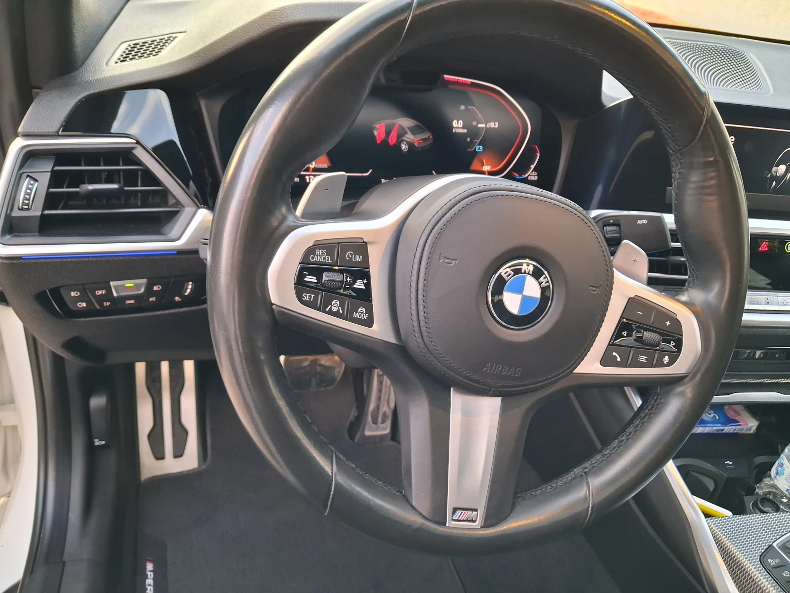 BMW 330 M-SPORT PACKET 70000KM., снимка 17 - Автомобили и джипове - 54043485