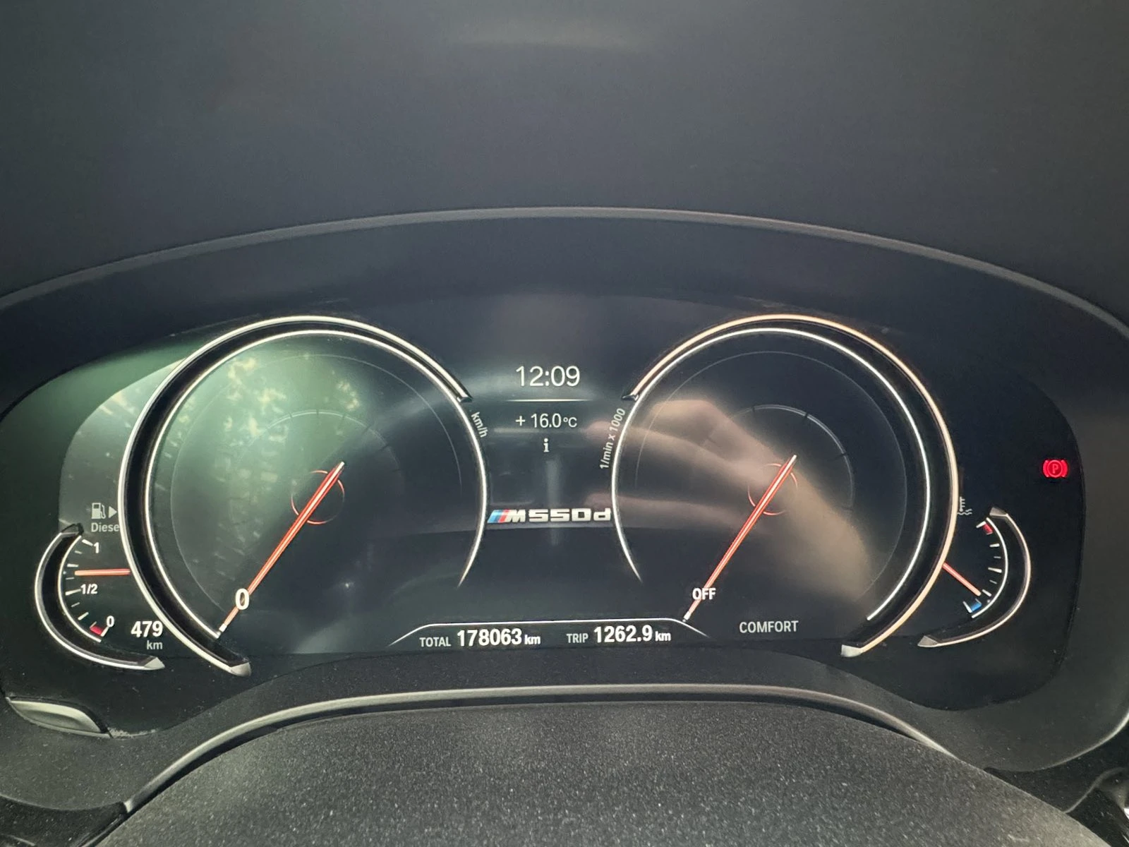 BMW 550 M550d xDrive FULL H/K Head-Up Soft Close FULL | Mobile.bg � ����������� 6