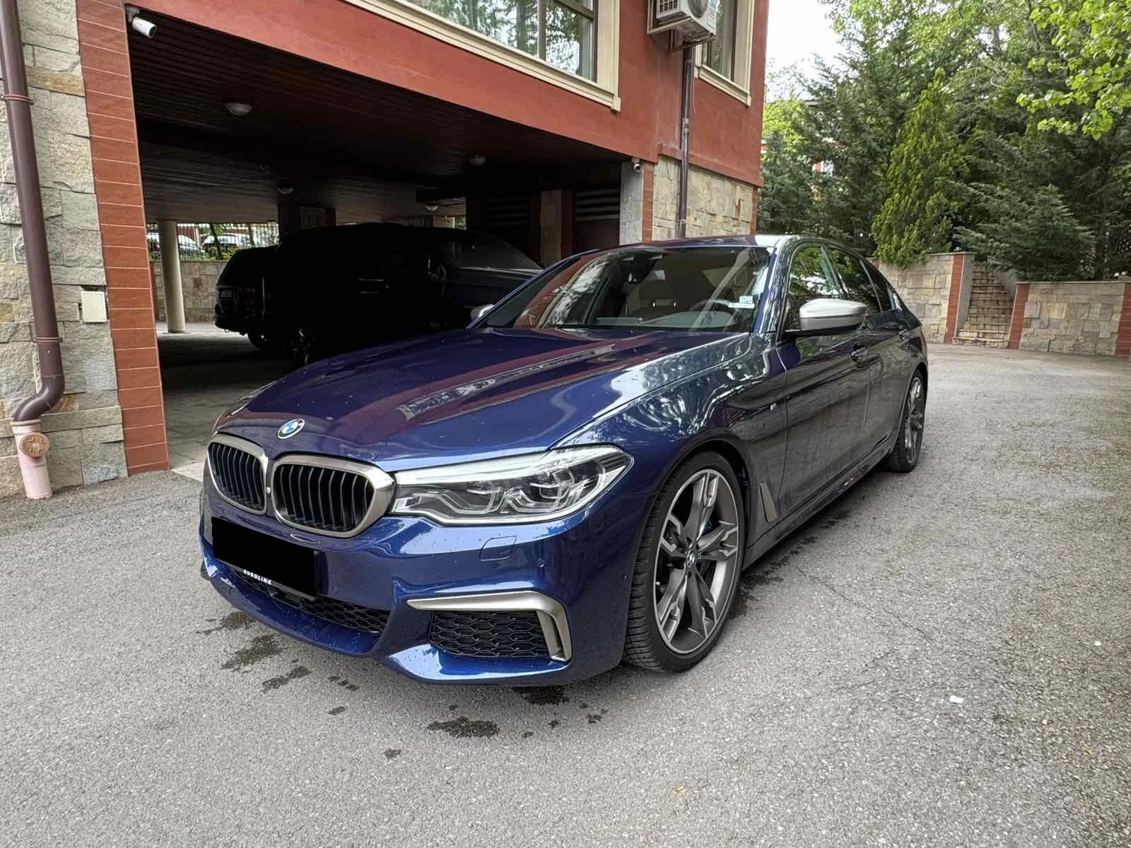 BMW 550 M550d xDrive FULL H/K Head-Up Soft Close FULL | Mobile.bg � ����������� 1