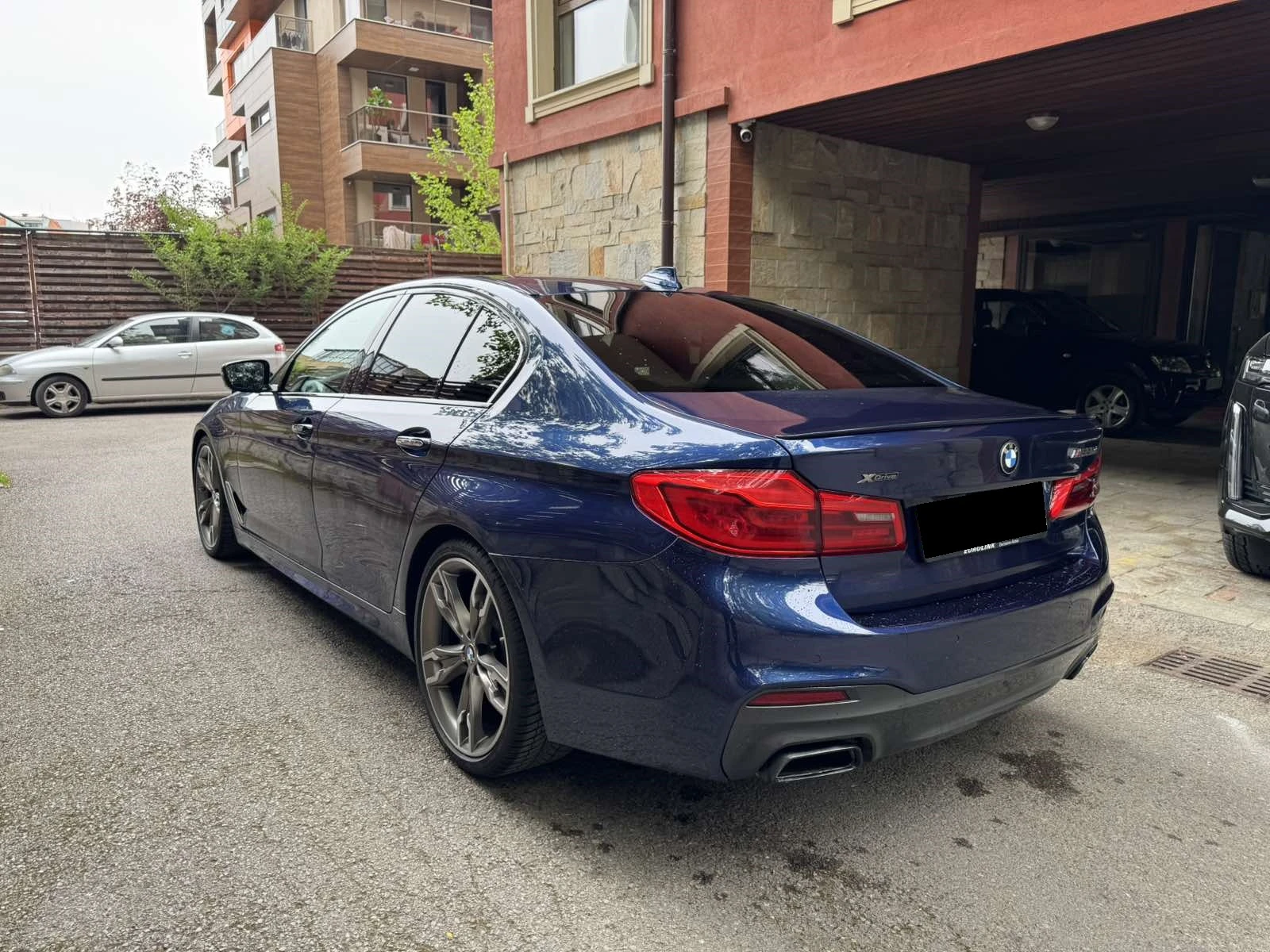 BMW 550 M550d xDrive FULL H/K Head-Up Soft Close FULL | Mobile.bg � ����������� 4