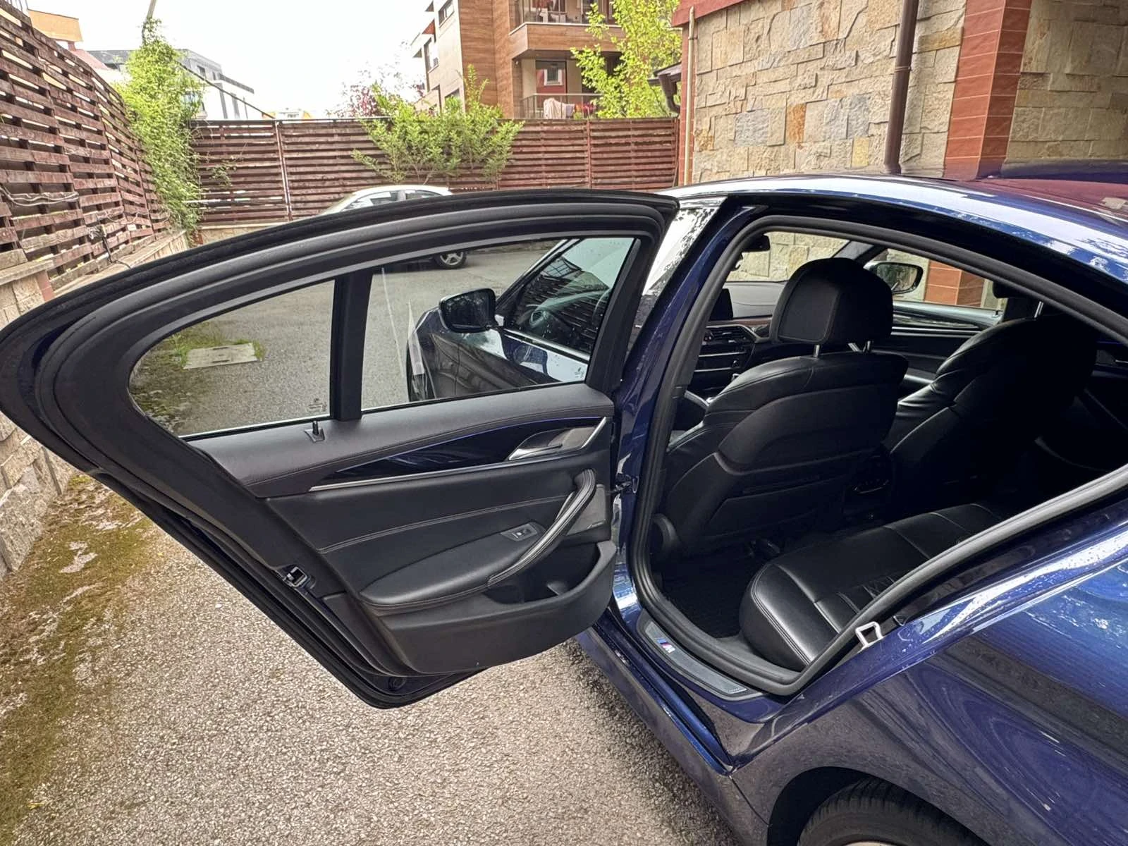 BMW 550 M550d xDrive FULL H/K Head-Up Soft Close FULL | Mobile.bg � ����������� 15