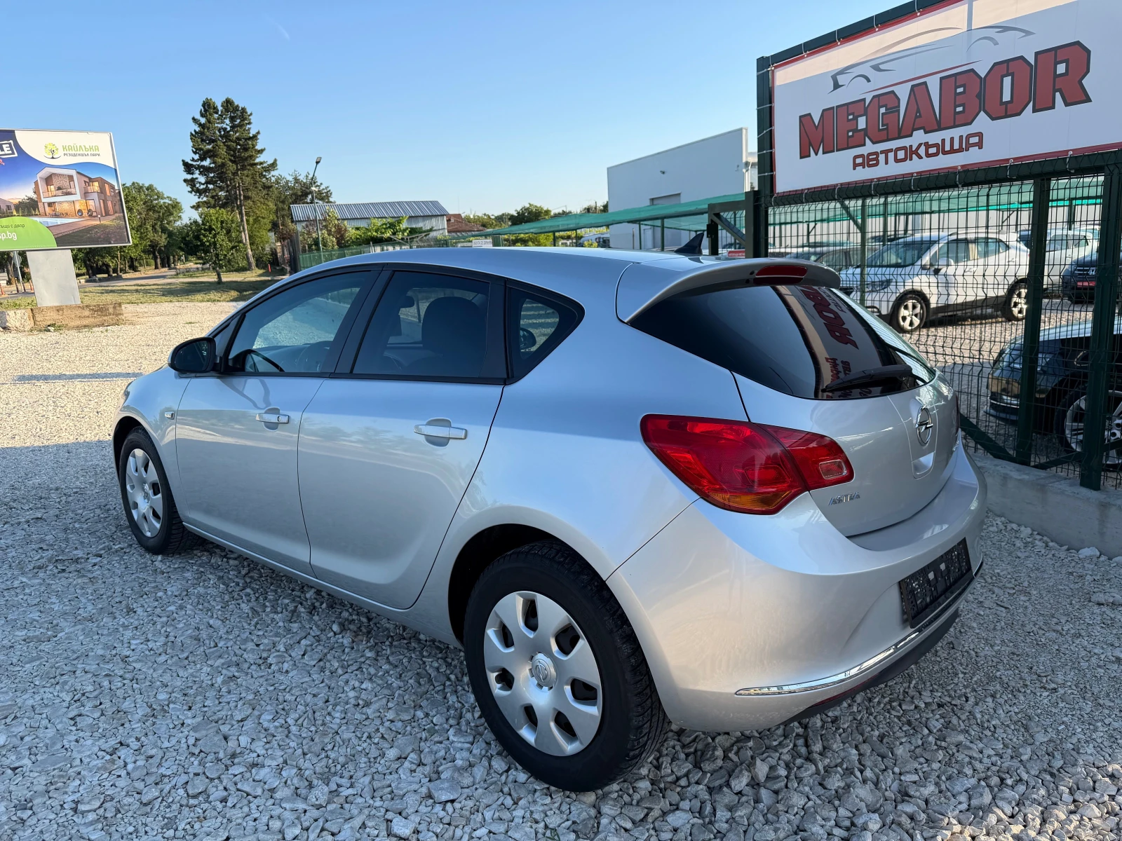 Opel Astra 1.7CDTi/110p.s-Ecoflex/Navi-Euro 5b!!!, снимка 4 - Автомобили и джипове - 54989883