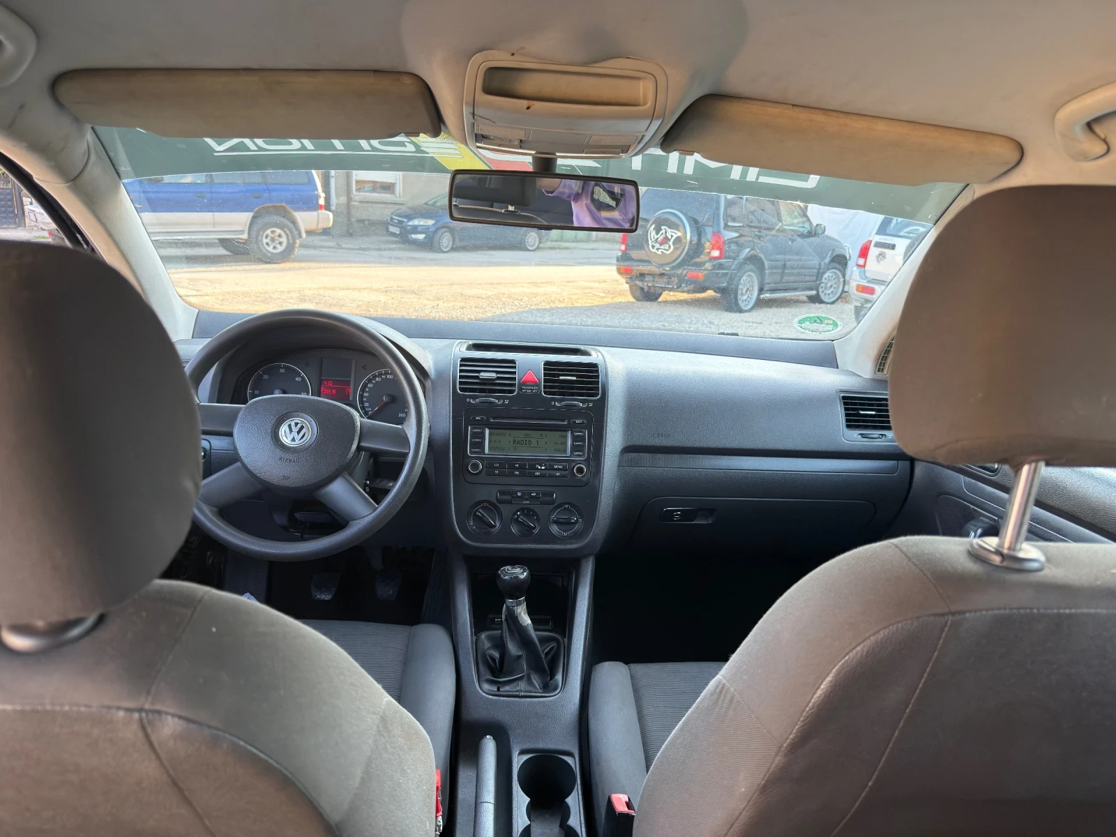 VW Golf 5, снимка 6 - Автомобили и джипове - 55218393