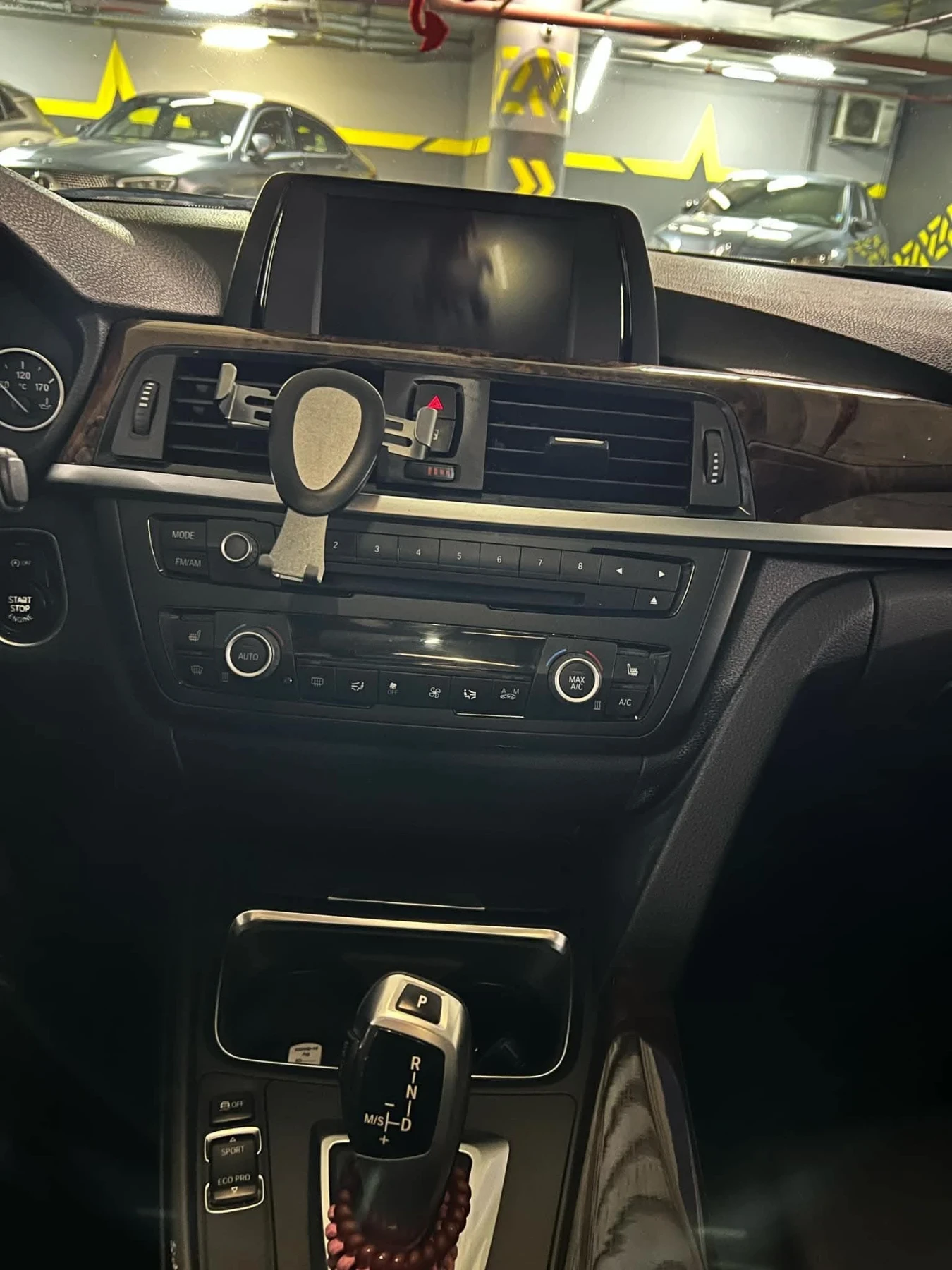 BMW 328 Ixdrive, снимка 6 - Автомобили и джипове - 55431524