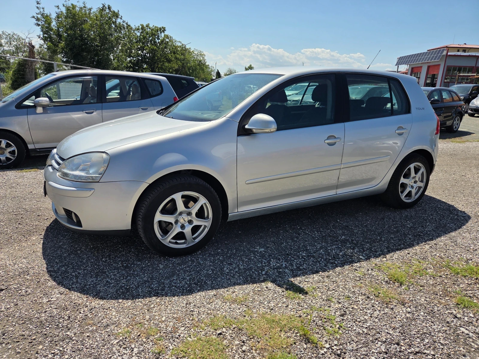 VW Golf 1.9 TDI, снимка 4 - Автомобили и джипове - 55451414