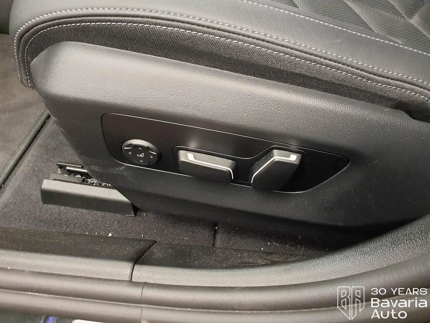 BMW i5 40 xDrive M Sport Paket, снимка 13 - Автомобили и джипове - 55597894