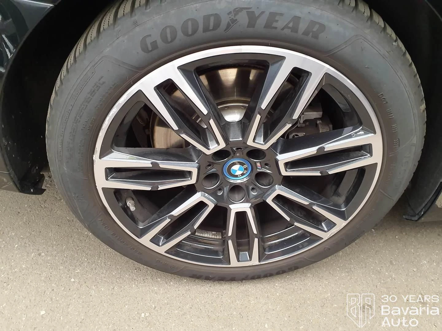 BMW i5 40 xDrive M Sport Paket, снимка 17 - Автомобили и джипове - 55597894