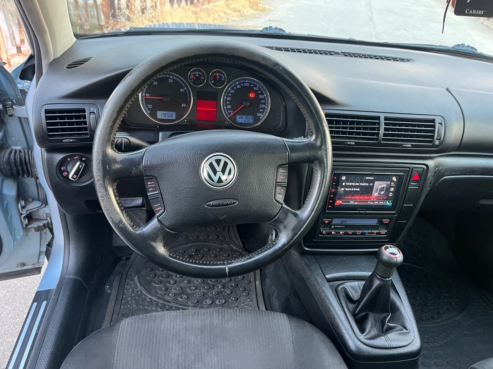 VW Passat B5.5 AWX, снимка 16 - Автомобили и джипове - 55675310