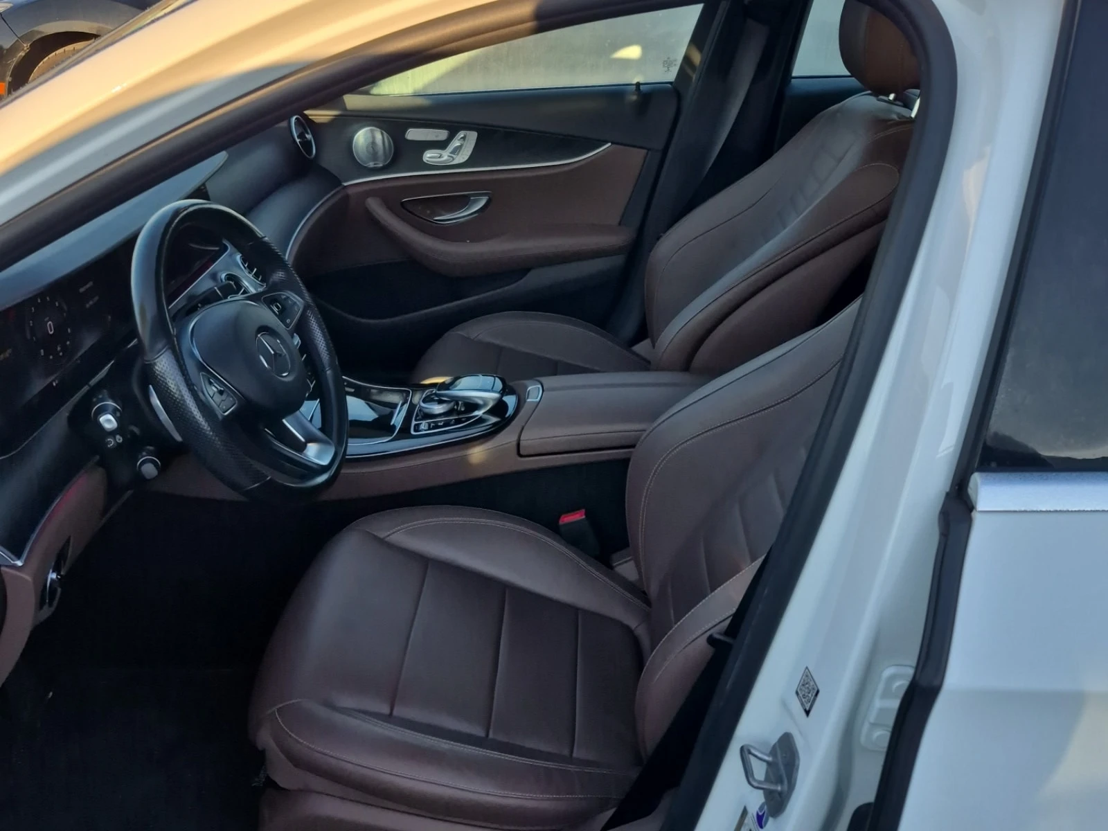 Mercedes-Benz E 400 * AMG Line * CARFAX * ��� ��������� *  | Mobile.bg � ����������� 8