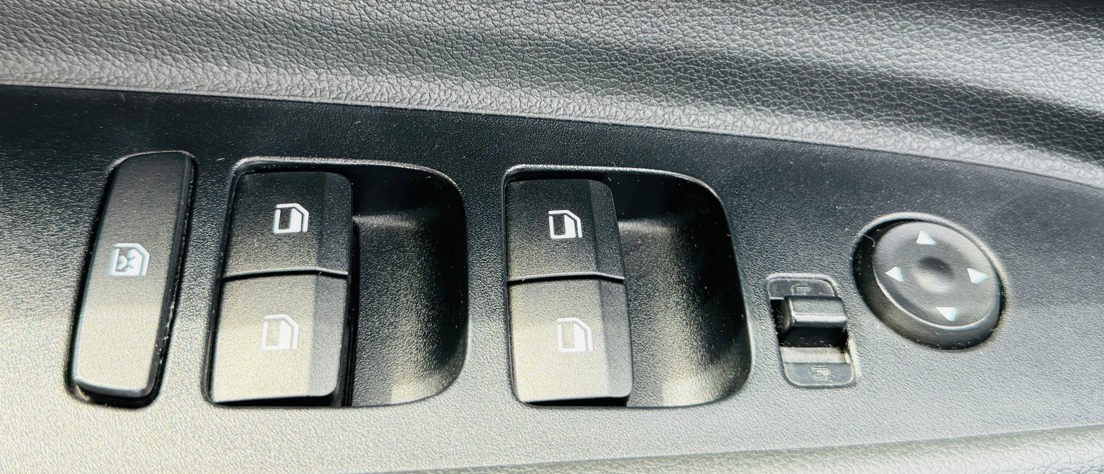 Hyundai I20 1, 2BC3  85кс 2022, с Гаранция, снимка 16 - Автомобили и джипове - 55930945