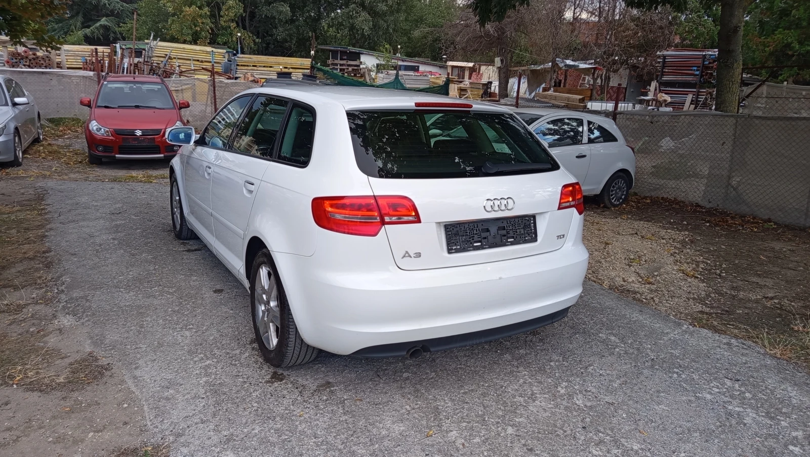 Audi A3 1.6TDI FACELIFT LED EURO 5, снимка 11 - Автомобили и джипове - 56259309