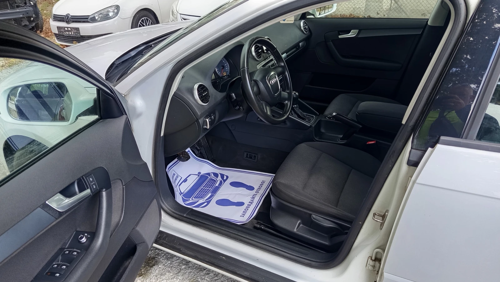 Audi A3 1.6TDI FACELIFT LED EURO 5, снимка 12 - Автомобили и джипове - 56259309