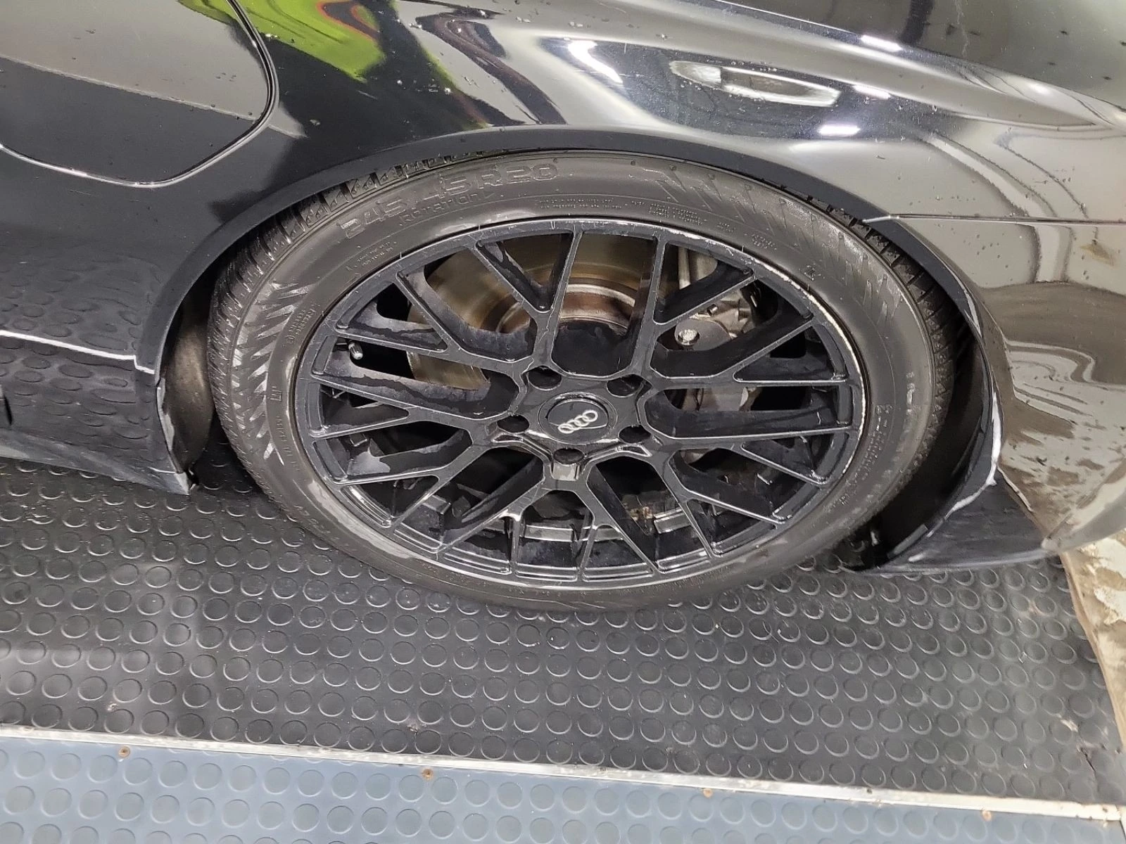 Audi E-Tron GT ���� �� �������� & ���������� | Mobile.bg � ����������� 17