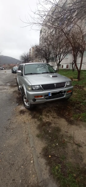 Mitsubishi Pajero sport 2.5, снимка 1