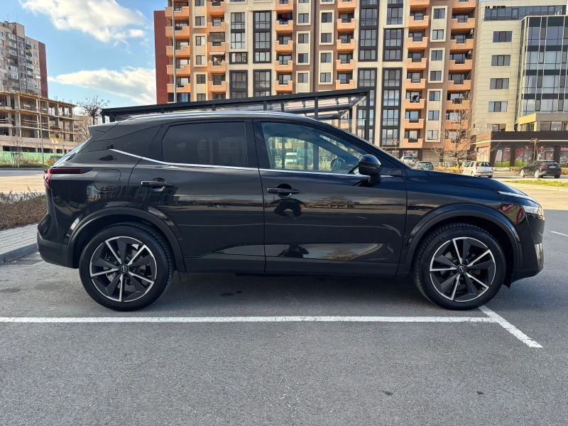 Nissan Qashqai Tekna+ | 360 камери| ProPilot| Headup| Масаж| Bose, снимка 3 - Автомобили и джипове - 52921995