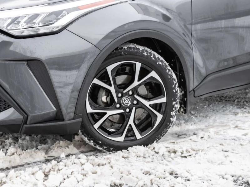 Toyota C-HR * ZGX10L * CARFAX * ЦЕНА ДО БГ, снимка 2 - Автомобили и джипове - 53177414