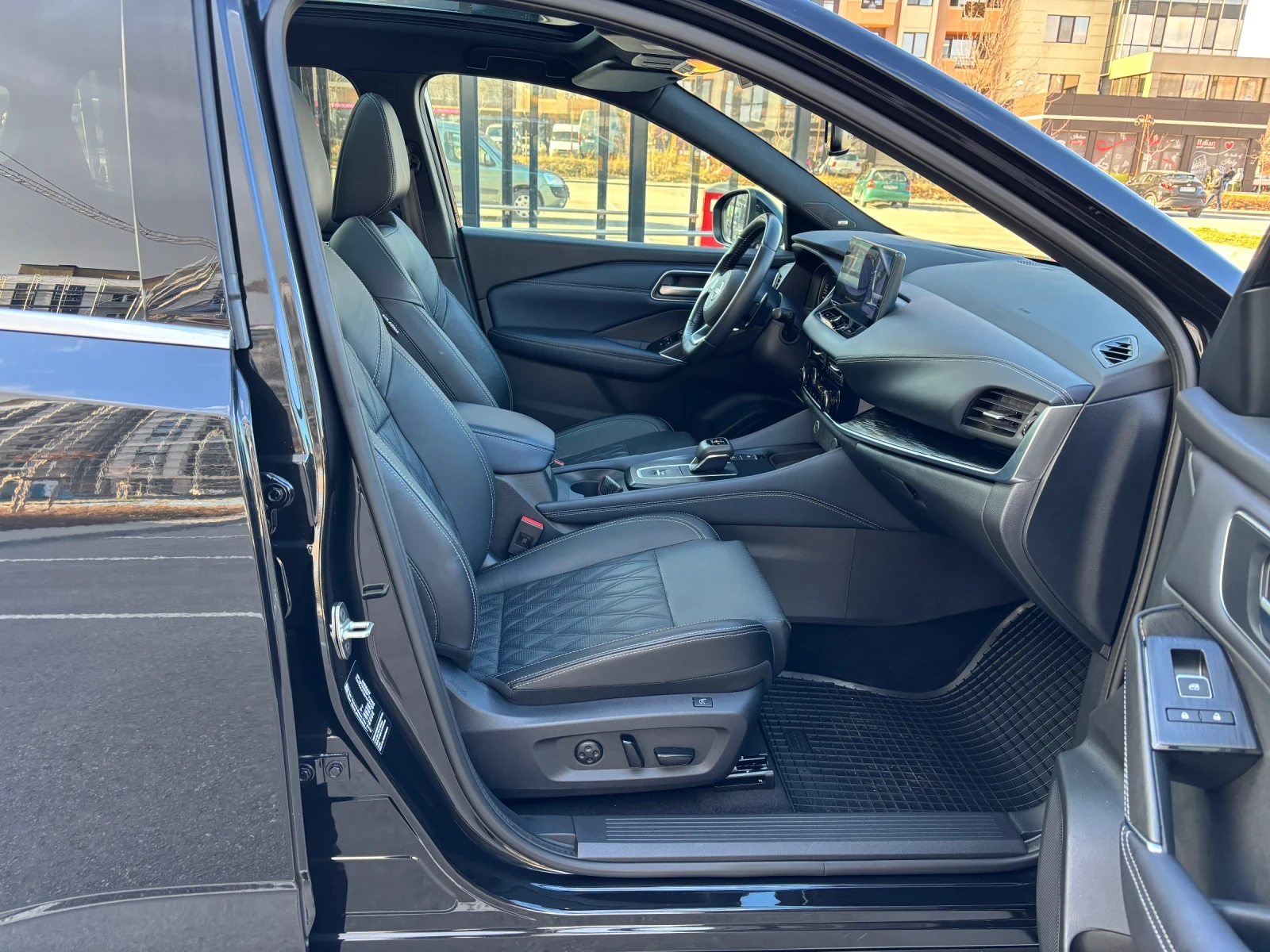 Nissan Qashqai Tekna+ | 360 камери| ProPilot| Headup| Масаж| Bose - изображение 6