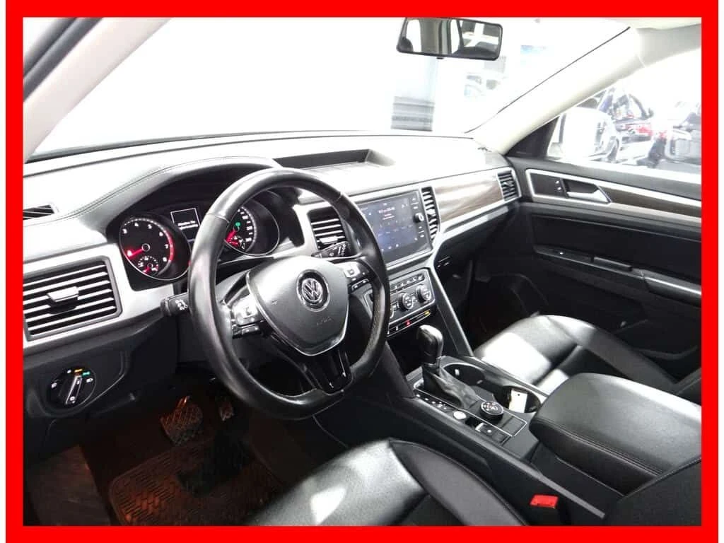 VW Atlas * SEL AWD * NAVI/BACKUP CAM/BLUETOOTH/LOADED!!!* *, снимка 10 - Автомобили и джипове - 54057821