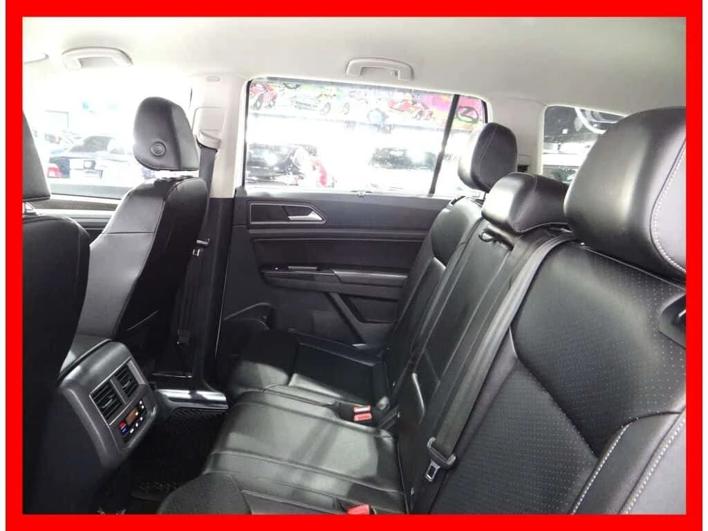 VW Atlas * SEL AWD * NAVI/BACKUP CAM/BLUETOOTH/LOADED!!!* *, снимка 13 - Автомобили и джипове - 54057821