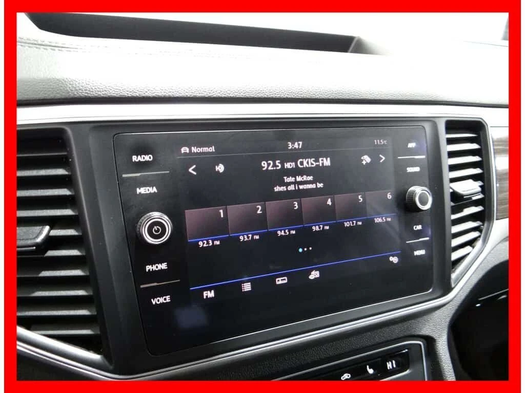 VW Atlas * SEL AWD * NAVI/BACKUP CAM/BLUETOOTH/LOADED!!!* *, снимка 16 - Автомобили и джипове - 54057821