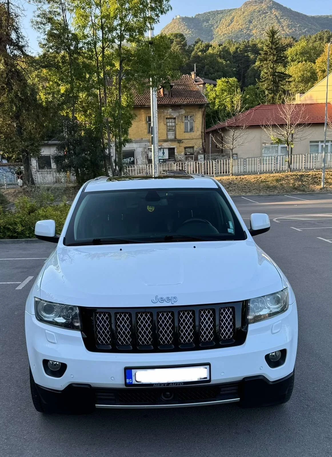 Jeep Grand cherokee 3.0CDI, снимка 2 - Автомобили и джипове - 54231145