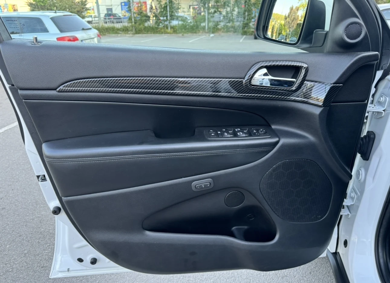 Jeep Grand cherokee 3.0CDI, снимка 13 - Автомобили и джипове - 54231145