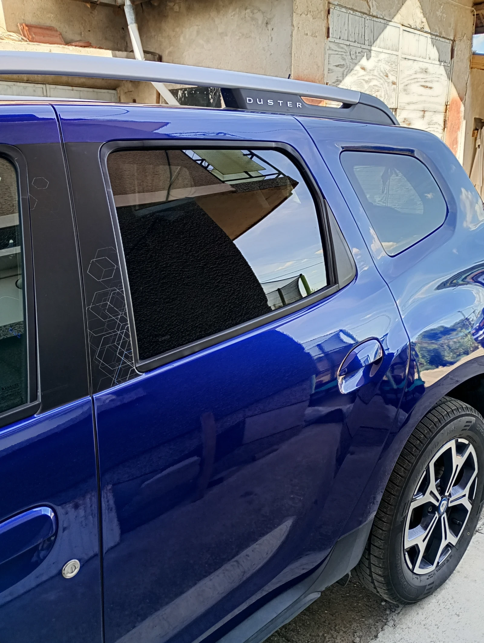 Dacia Duster, снимка 7 - Автомобили и джипове - 54257764