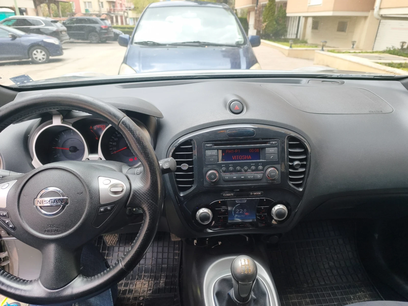 Nissan Juke, снимка 9 - Автомобили и джипове - 54279755