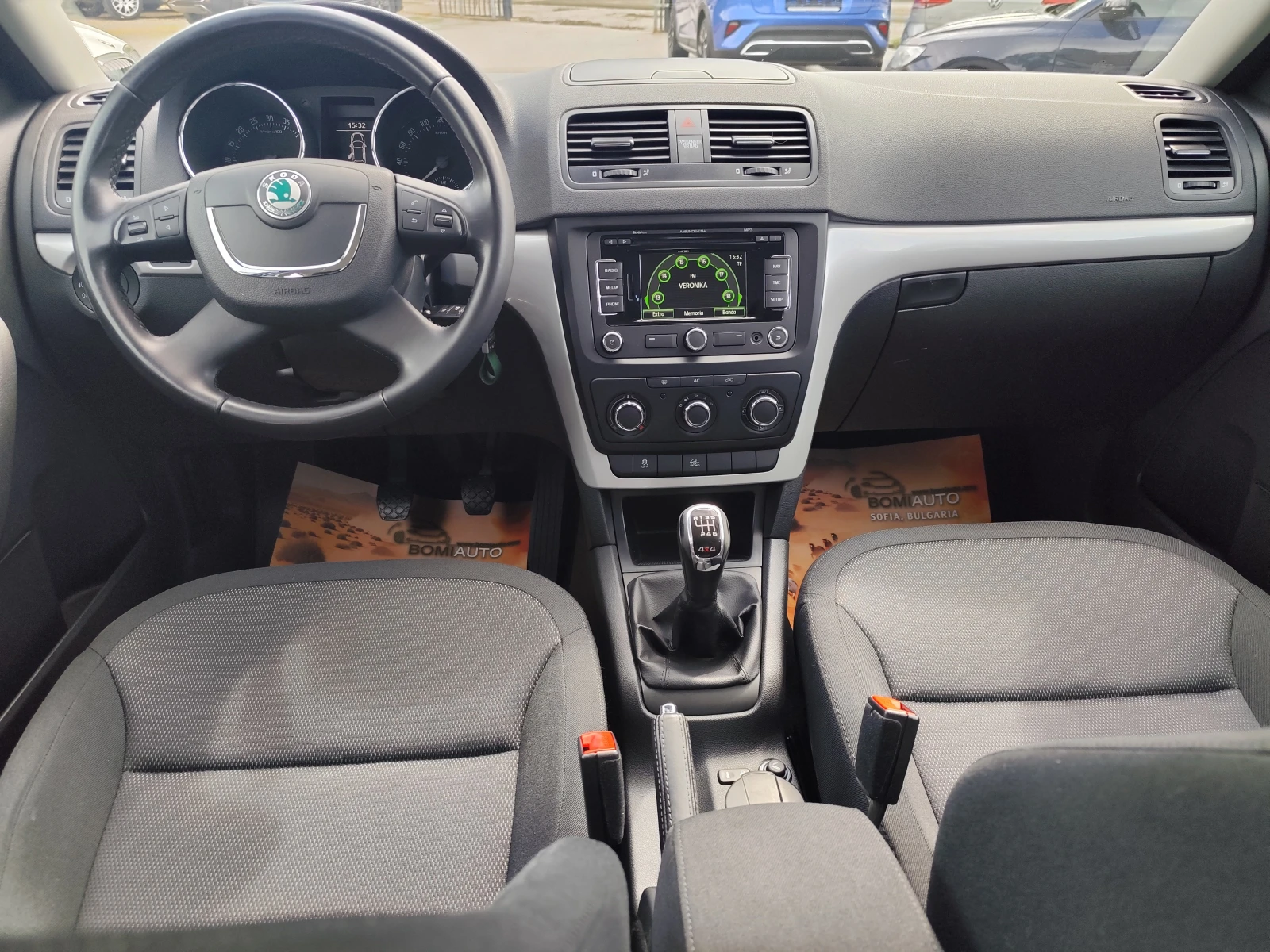 Skoda Yeti 2.0TDi* 4X4* NAVI* EURO5B* MMI* , снимка 10 - Автомобили и джипове - 54652973