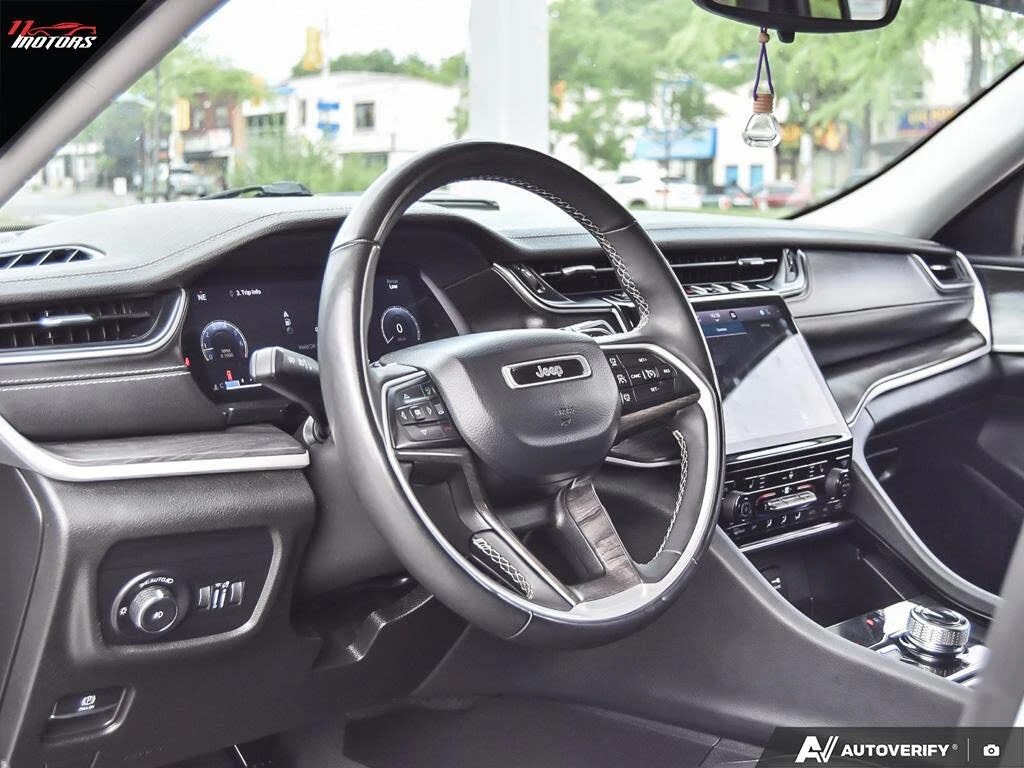 Jeep Grand cherokee 3.6* LIMITED* DISTRONIC* LANE ASSIST* КАМЕРА, снимка 8 - Автомобили и джипове - 54971104